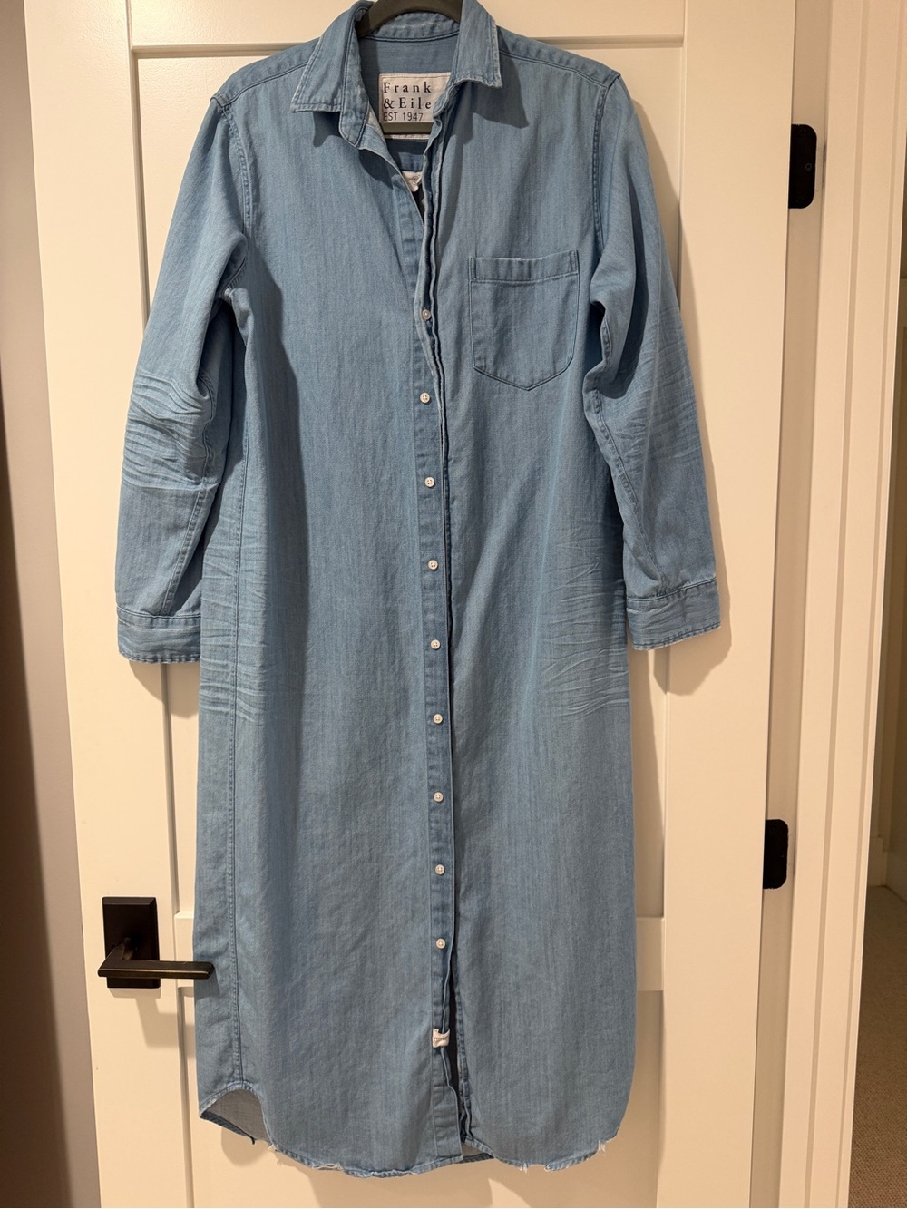 Frank & Eileen Rory “Famous Denim” size Medium - Picture 3 of 9